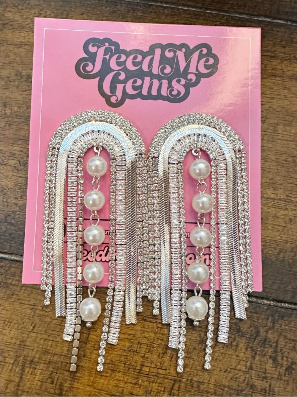 Feed Me Gems “Silver Palace Pearls” earrings - Picture 2 of 4